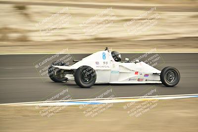 media/Jan-26-2025-CalClub SCCA (Sun) [[cfcea7df88]]/Group 7/Race/